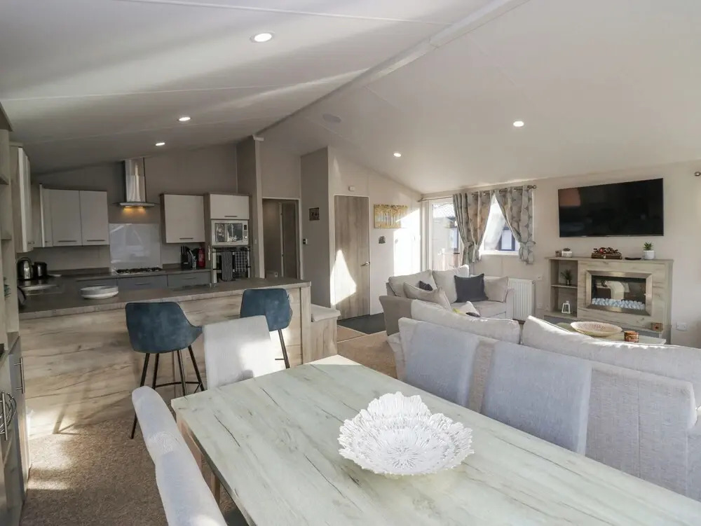 The Three Bears Lodge, Coniston Drive 11