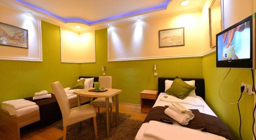 Guest Accommodation TAL Centar