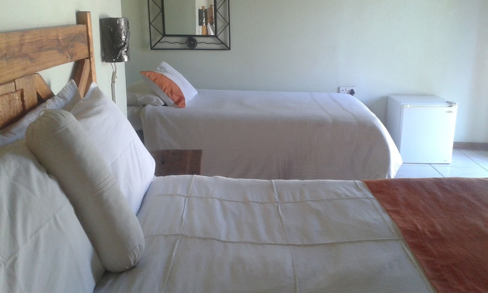 Maya Guest Inn