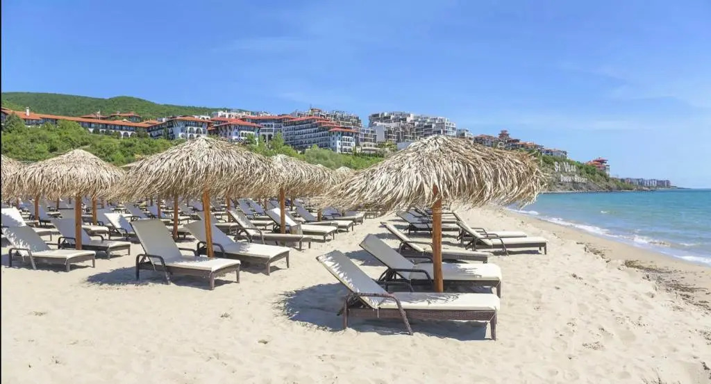 Beautiful Deluxe 2-bed Apartment in Sunny Beach