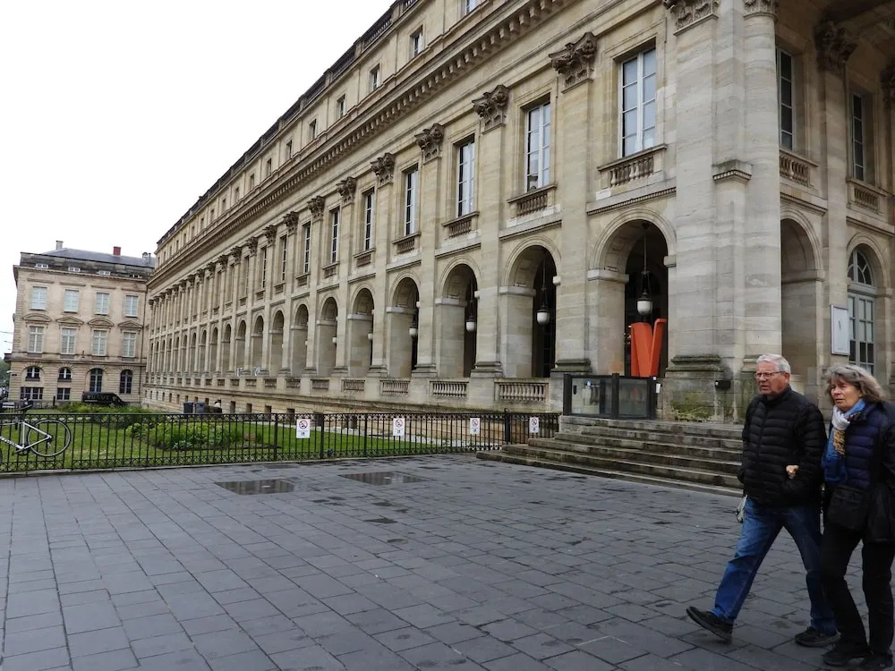 B&B Le Miroir aux Fées Bordeaux