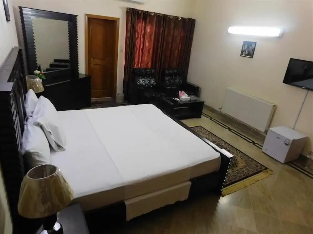 Melberry Guest House