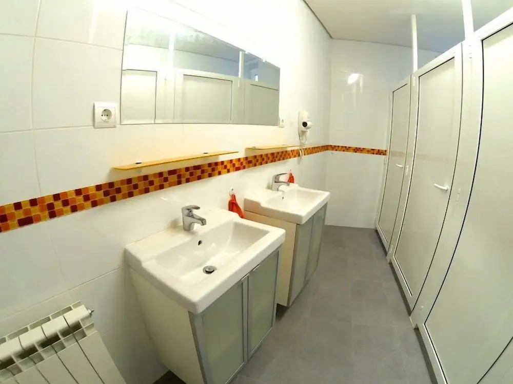 Leon Hostel