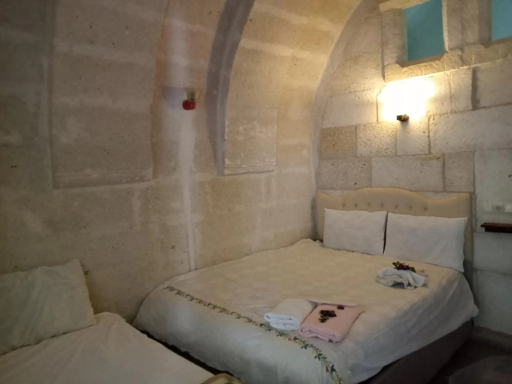 ULAŞ CAVE HOTEL