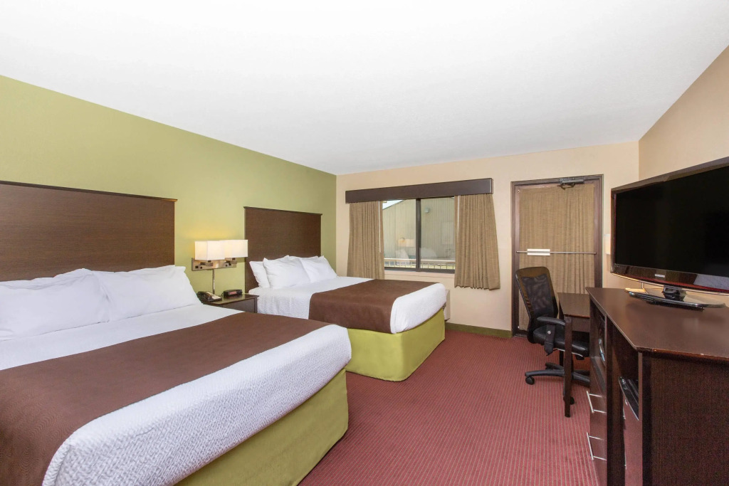 AmericInn by Wyndham Okoboji