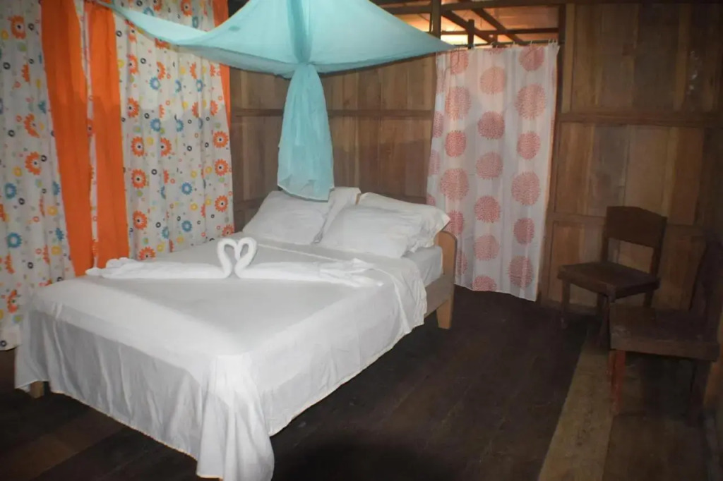 Jungle Wolf Expeditions Lodge & Tours Iquitos