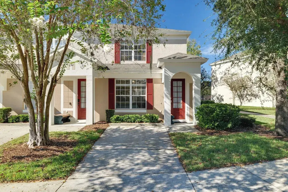 5 Mi to Disney Parks: Family Home w/ Resort Perks!