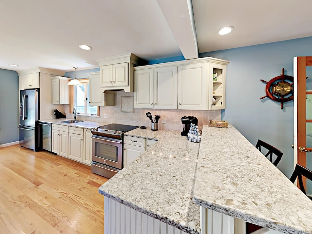 63 Harbor Road House 4 Bedrooms 3 Bathrooms Home