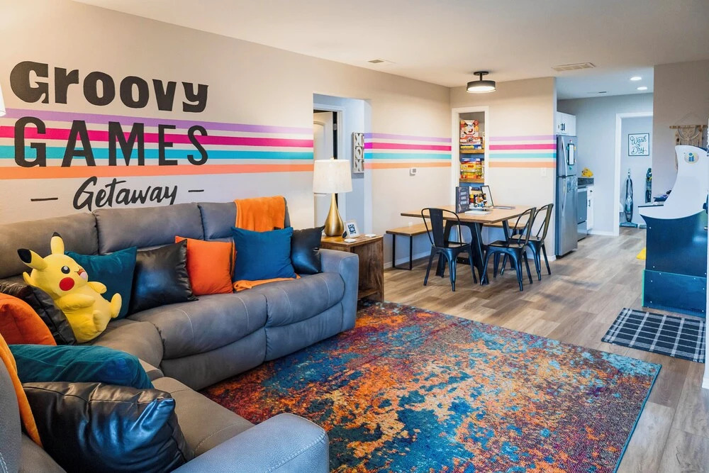 'groovy Games Getaway' Holiday Stay in Branson!