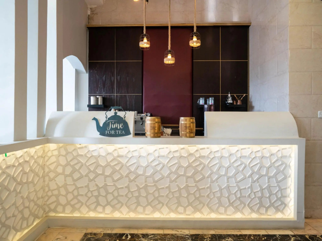 Golden Galaxies Serviced Apartments