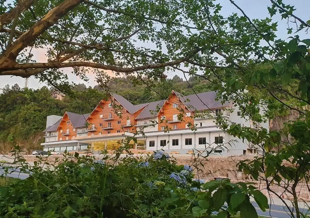 SKY PALACE HOTEL - A mais nova unidade da Rede Sky em Gramado - RS
