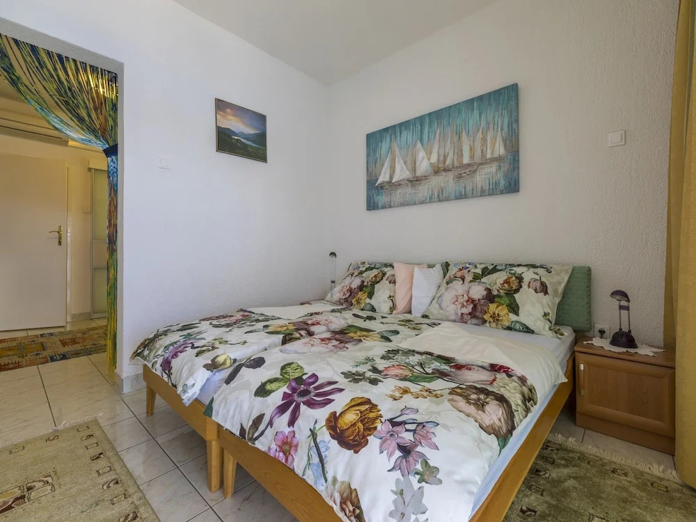Apartments Jadry
