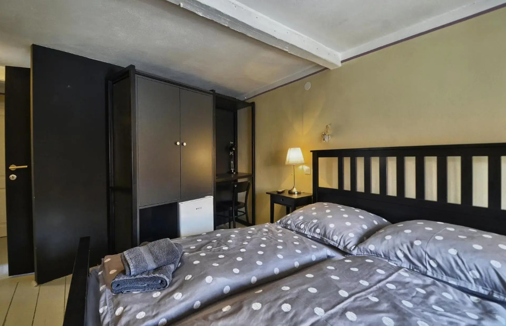 Room Zimmer Portarol