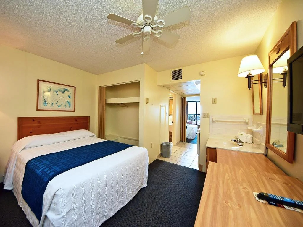 Holiday Sands South