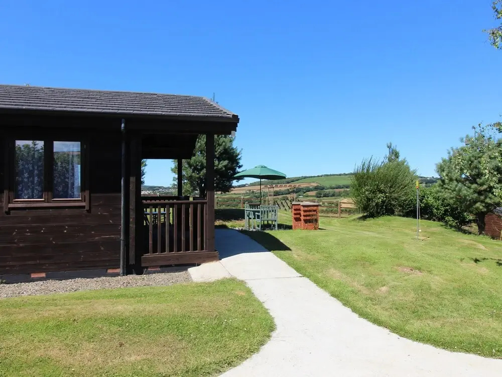 Holly Lodge