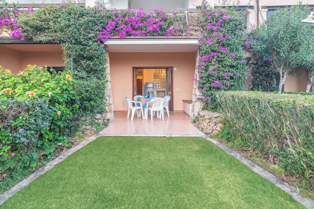 I Fari Apartments 600m From The Beach