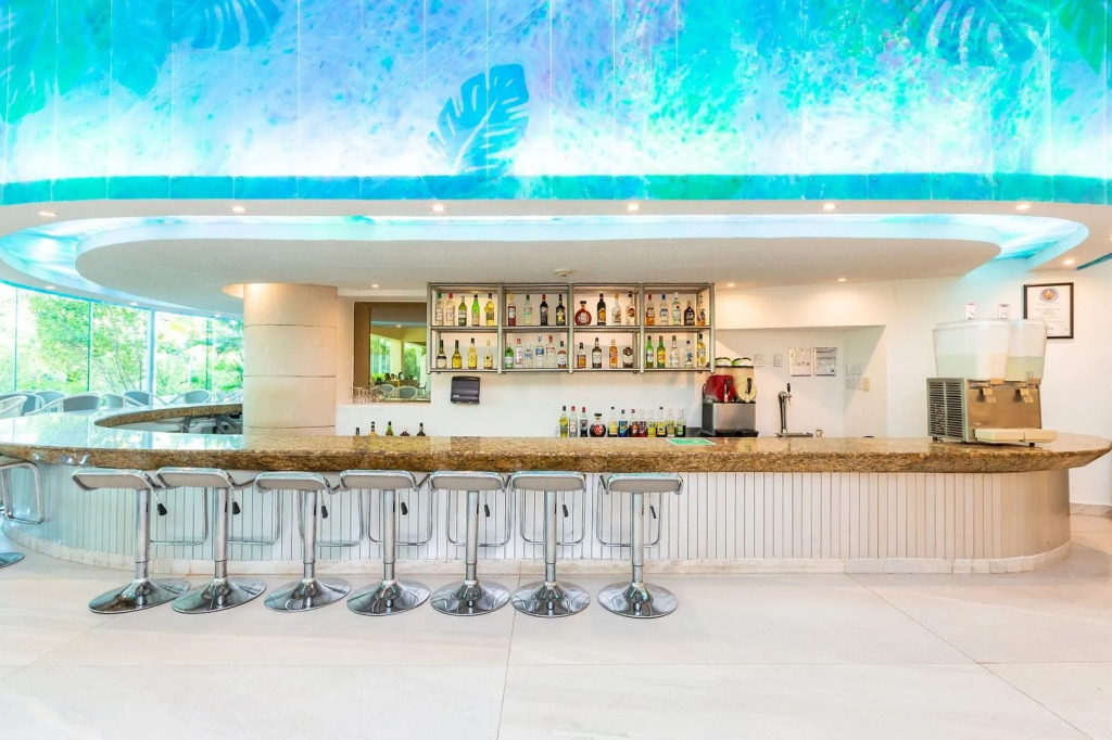 Park Royal Beach Cancún - Все включено