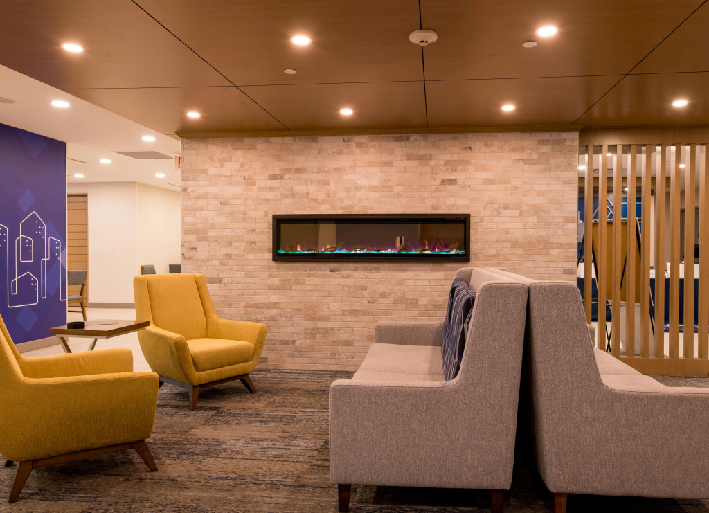Holiday Inn Express & Suites Huntsville by IHG
