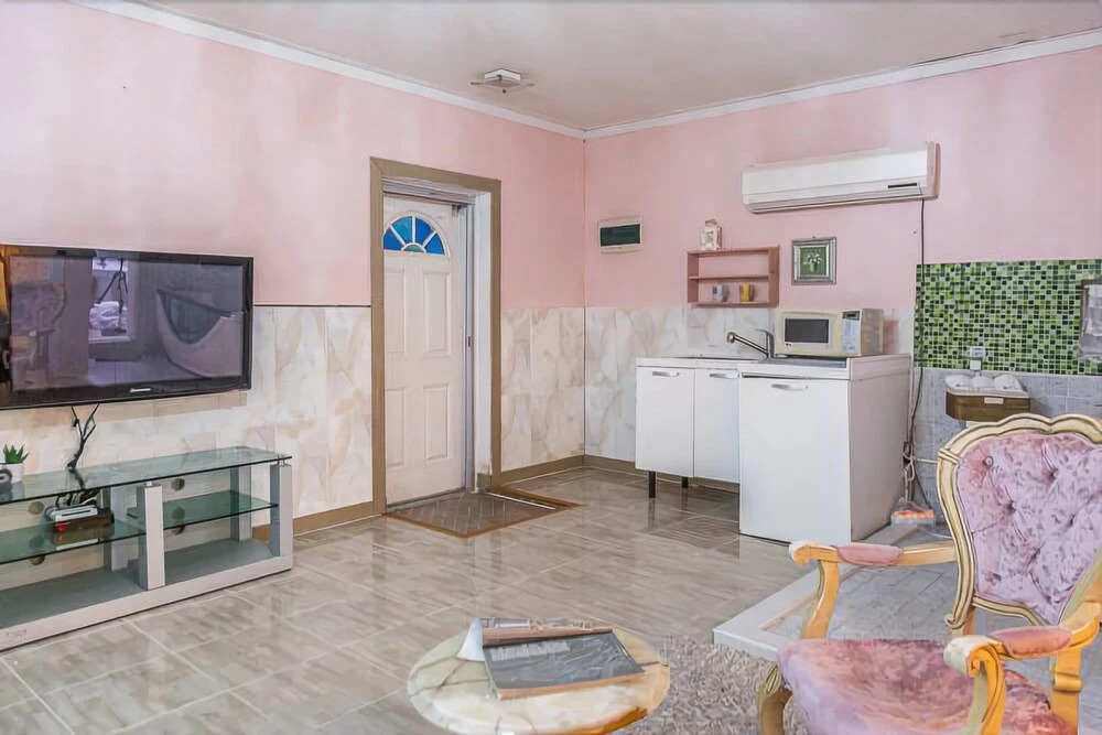 Taean Hilmare Pension