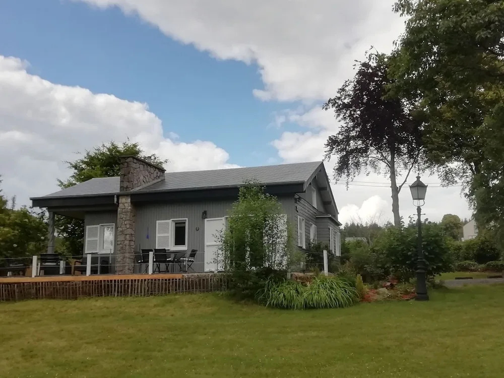 Charming Chalet in Transinne