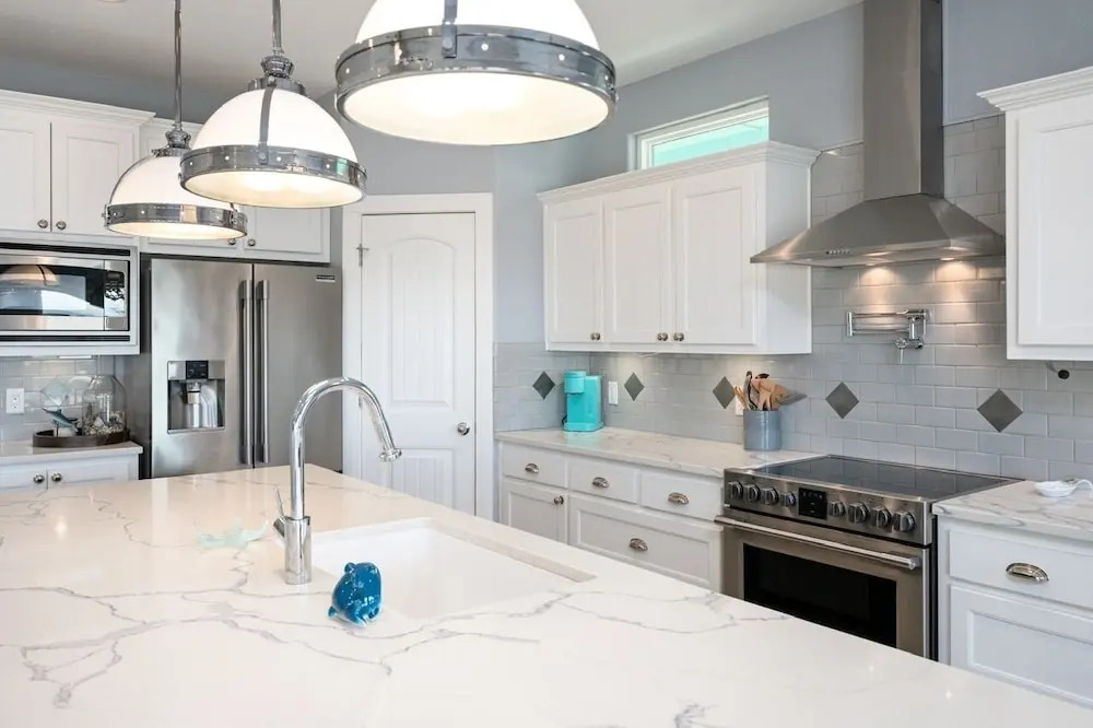 Crystal Villa 3 Bedroom Home by RedAwning