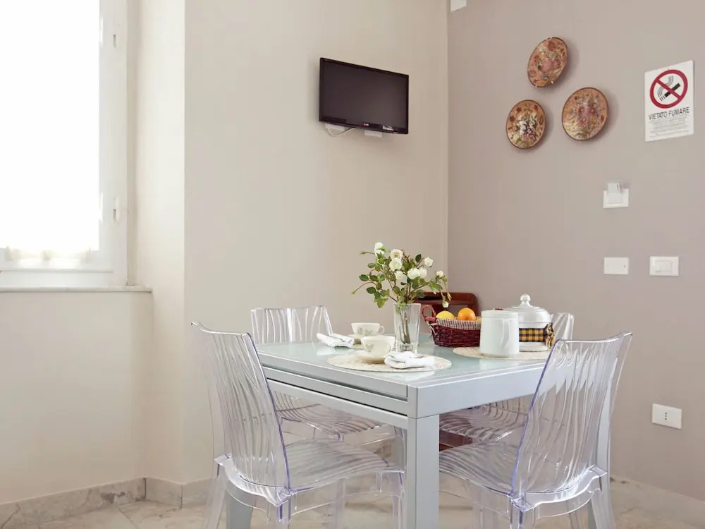 Elegant Holiday Home With Terrace, Parking, Fenced Garden