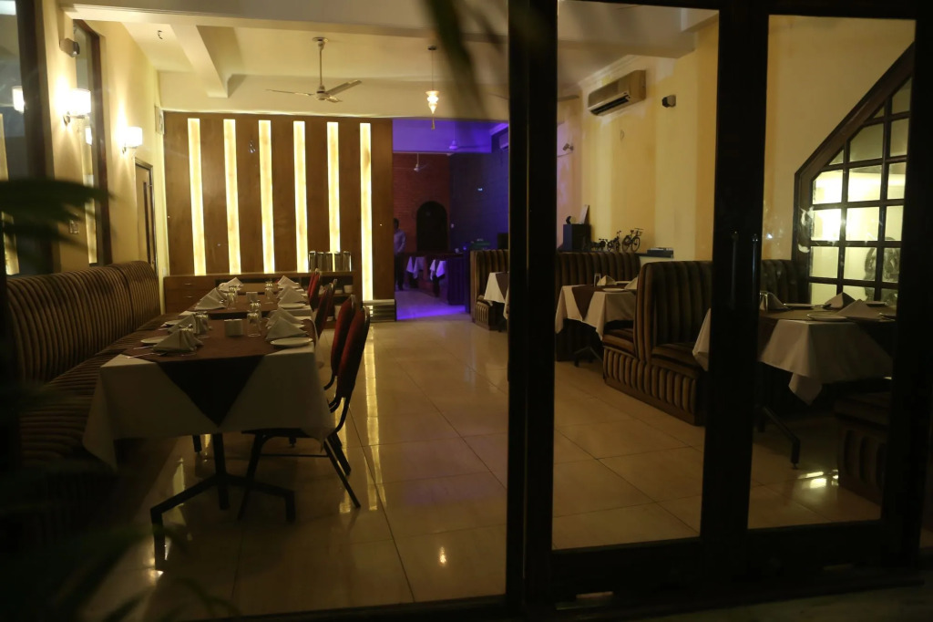 Hotel Kamla Palace