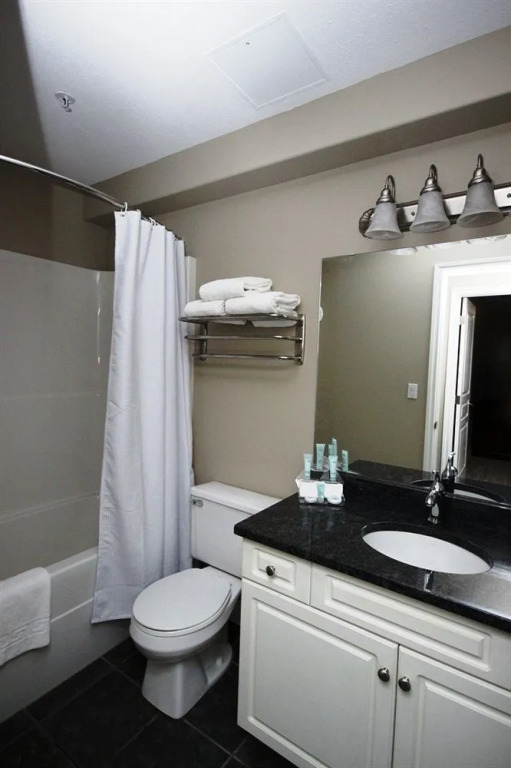 Canterra Suites Hotel