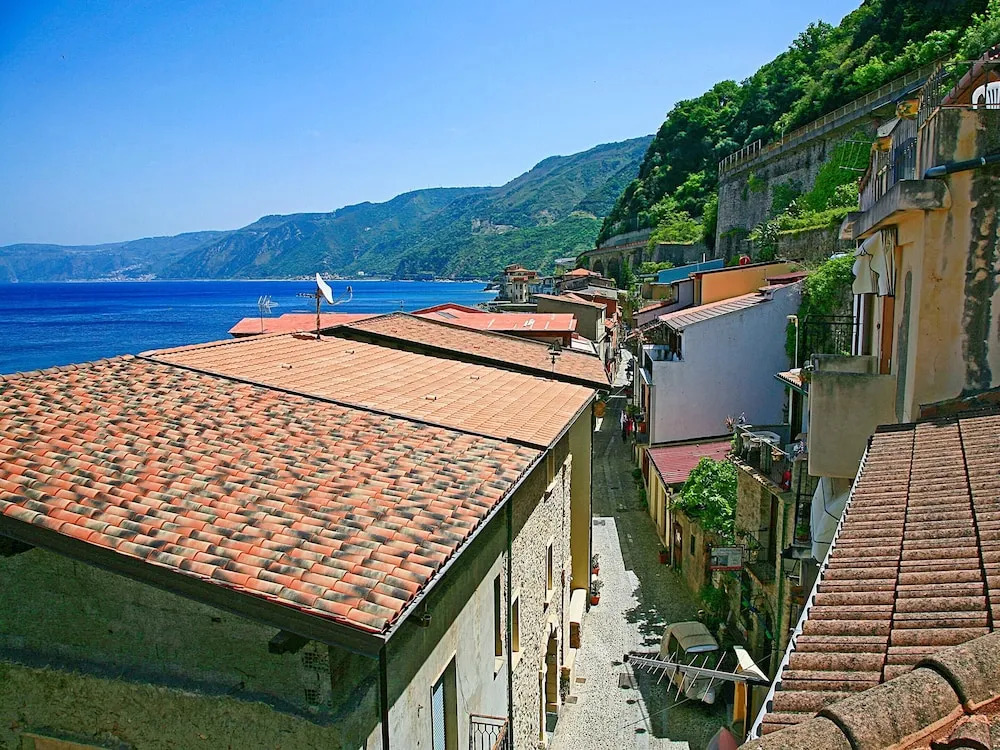 Apartment With 3 Bedrooms in Scilla, With Wonderful sea View, Furnishe