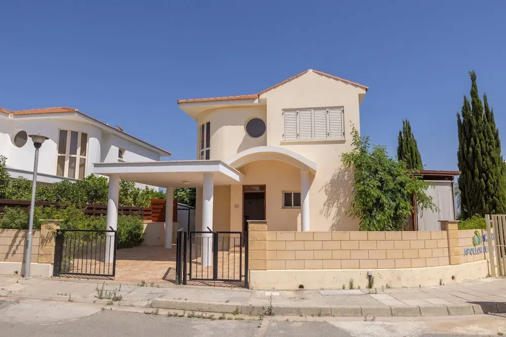 Chelidonia Larnaca Seafront Villa