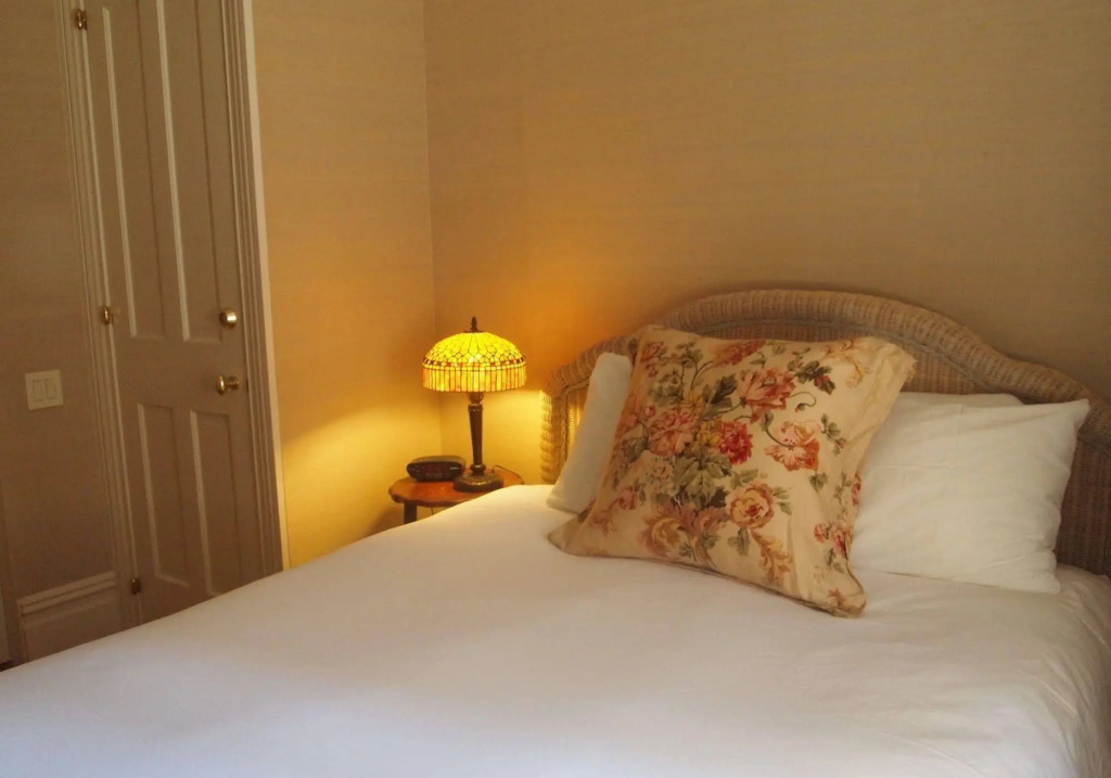 Herrick Guest Suites 74th Street Apartment