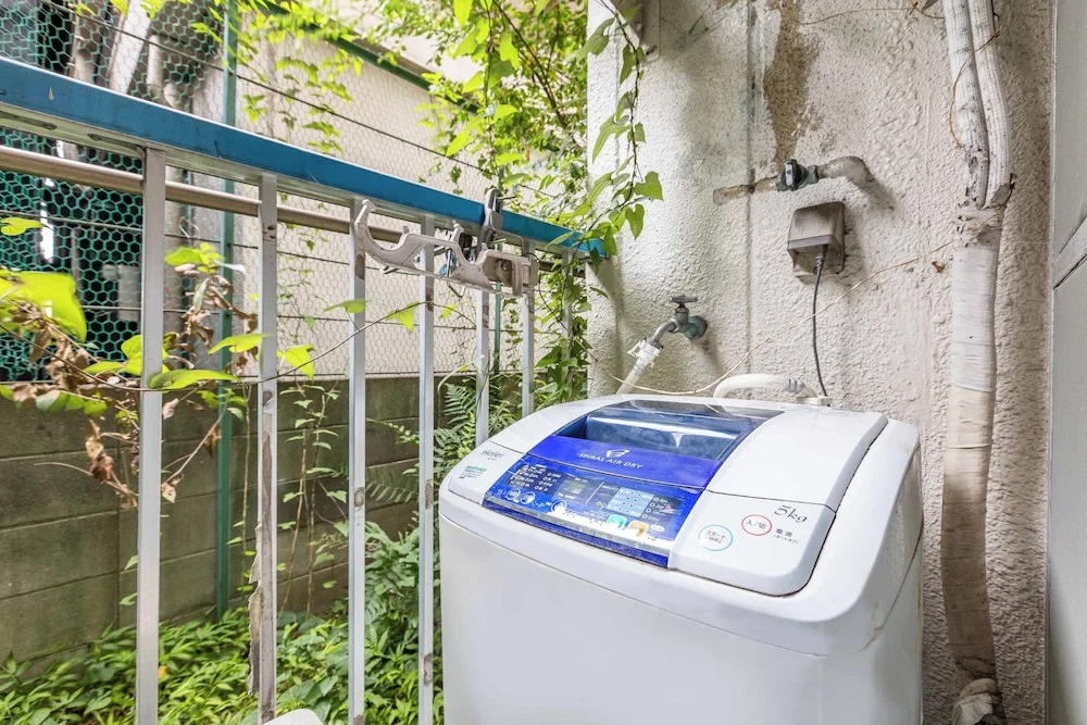 Esterrace Osaka West
