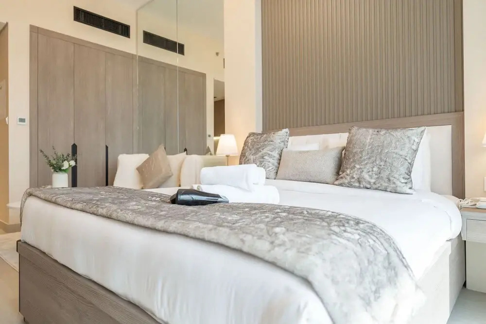 Heart Captivating Studio in Laya Heights