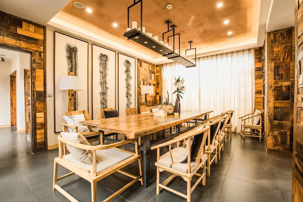 Floral Hotel Qiannan Mulanfang