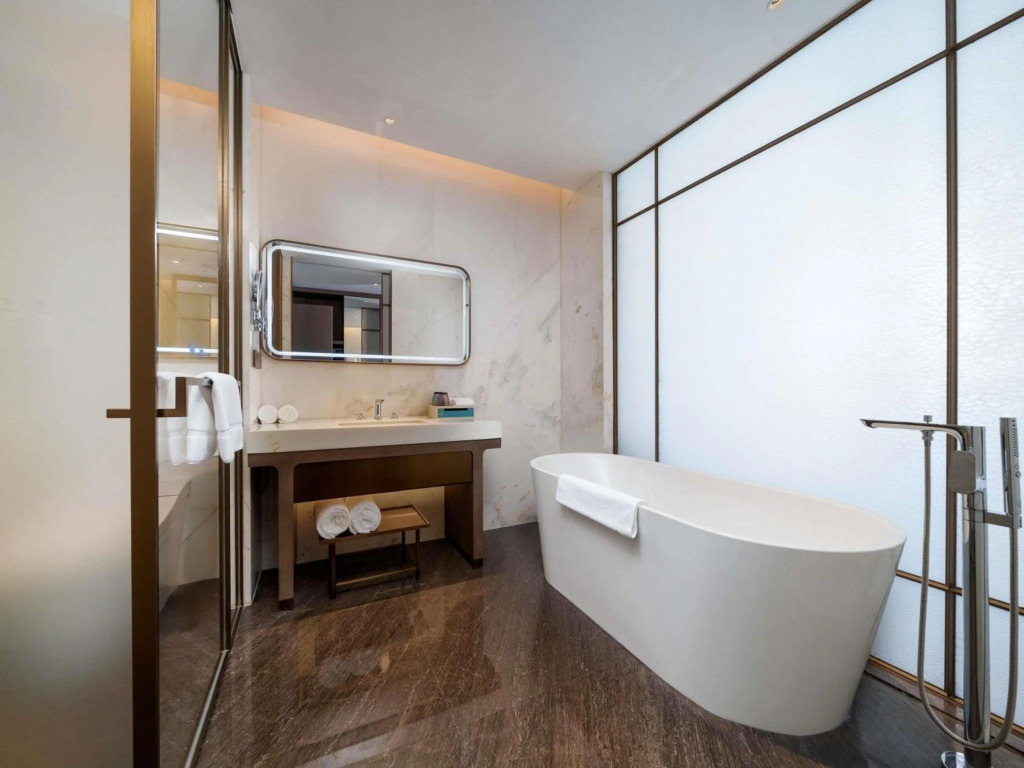 Grand Mercure Hangzhou Qingshan Lake