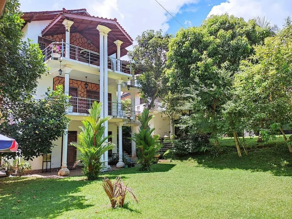 Utopia villa