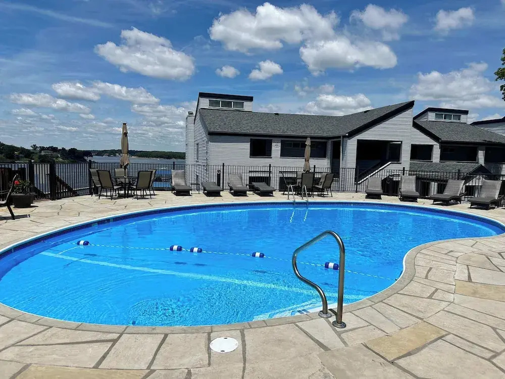 Osage Oasis Unmatched Views, Convenient Location