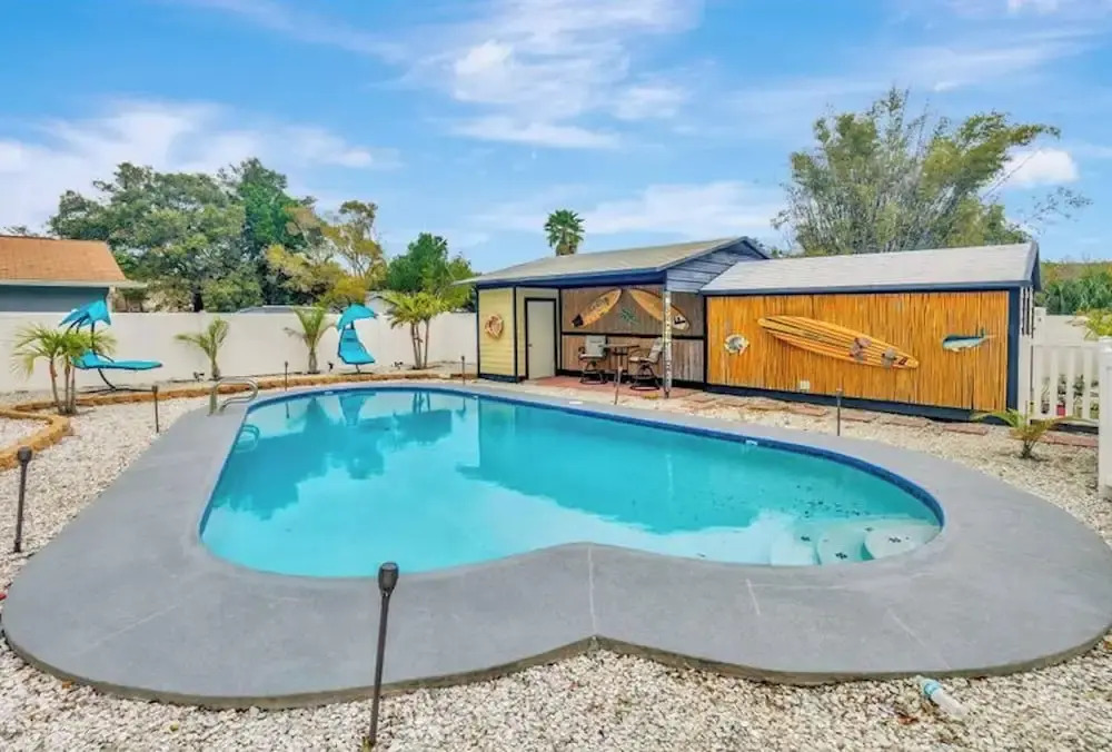 Huge 8BR wHTD Pool Ensuites Games Near Beach