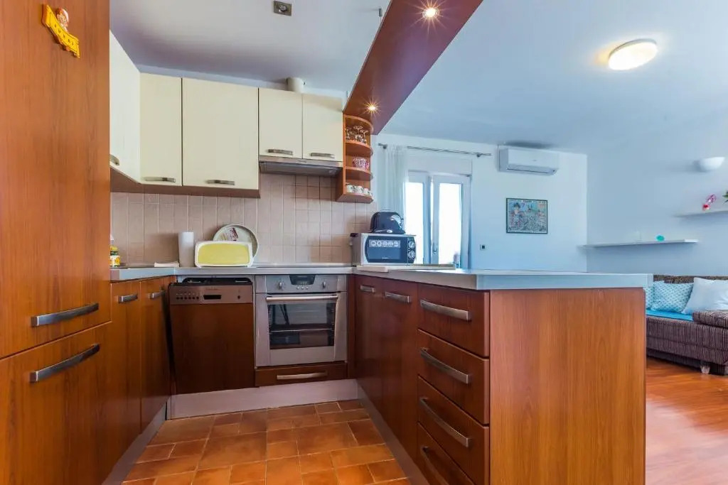 Adriano 2Br Apartment With Terrace
