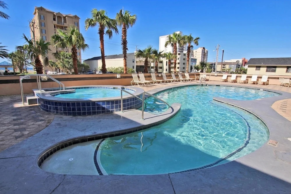 Crystal Tower 1101 by Youngs Suncoast