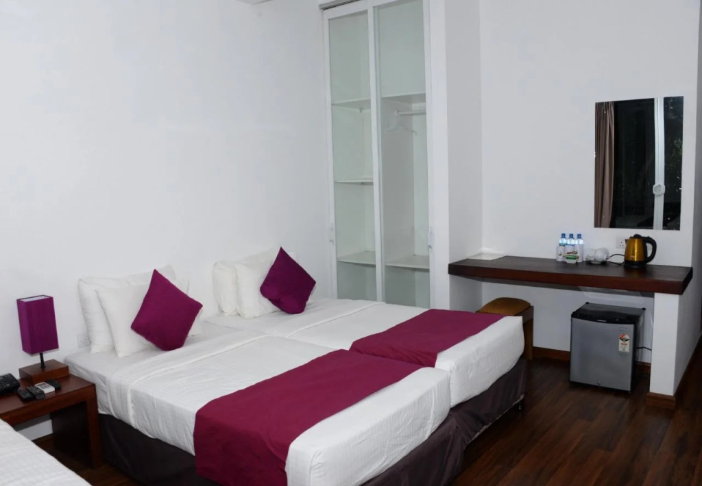 Emerald Hill Hotel