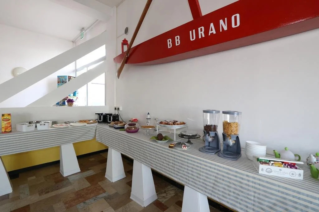 Hotel Urano - Bed & Breakfast