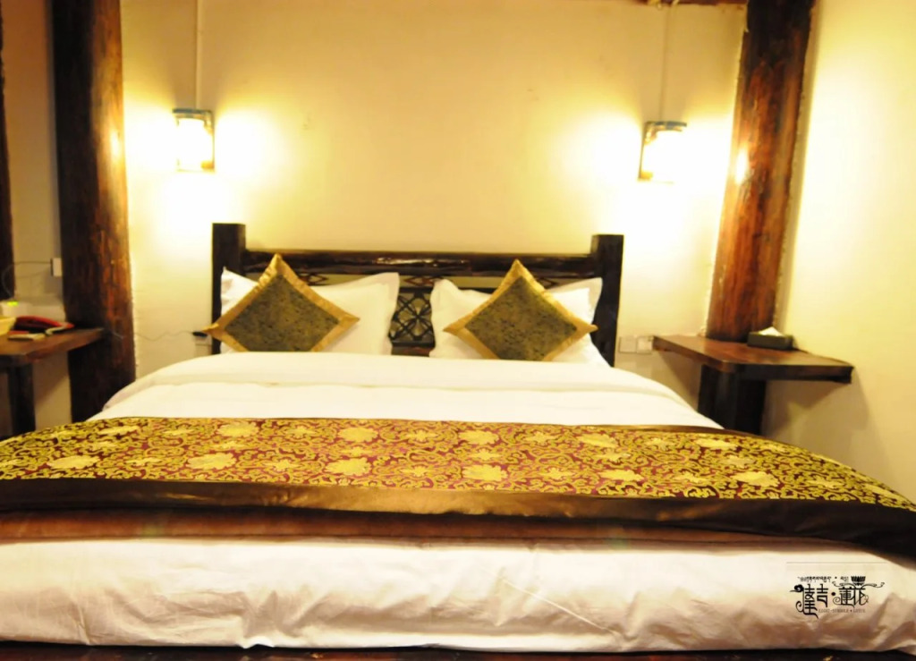 Shangri-La Eight Symbole Lotus Inn