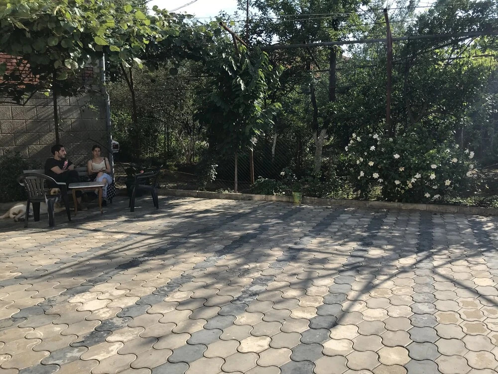 Bajo Guest House