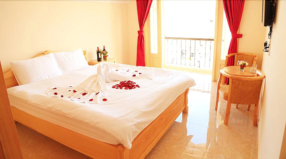 Ana Hotel