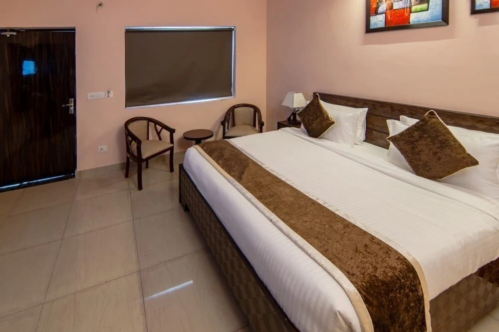 D Clarks Inn -Jim Corbett