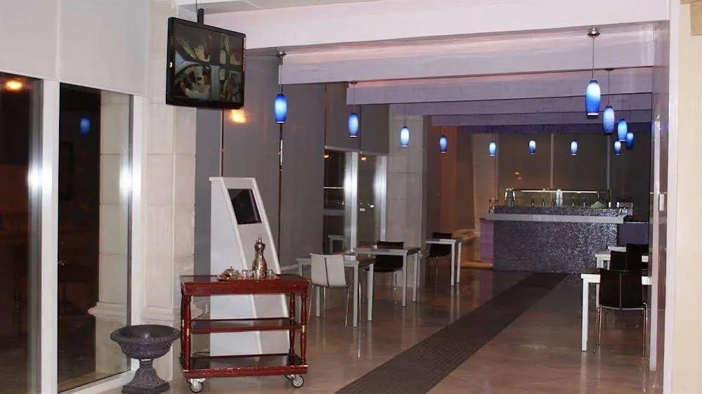 Rest Inn Hotel Suites Dabab