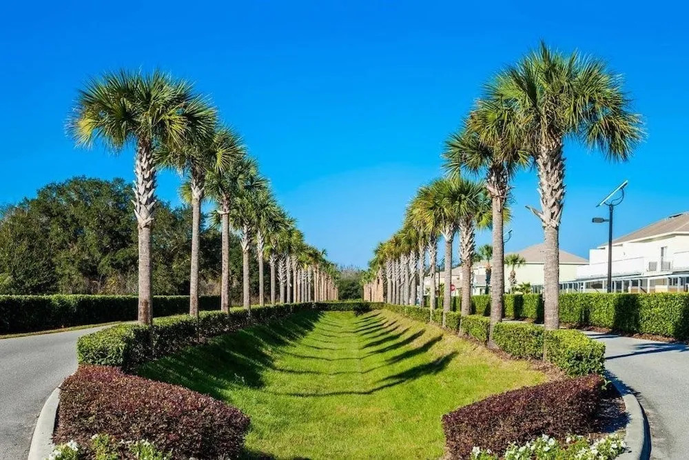 Serenity - 3 Bed Townhouse w/splashpool-5105SY