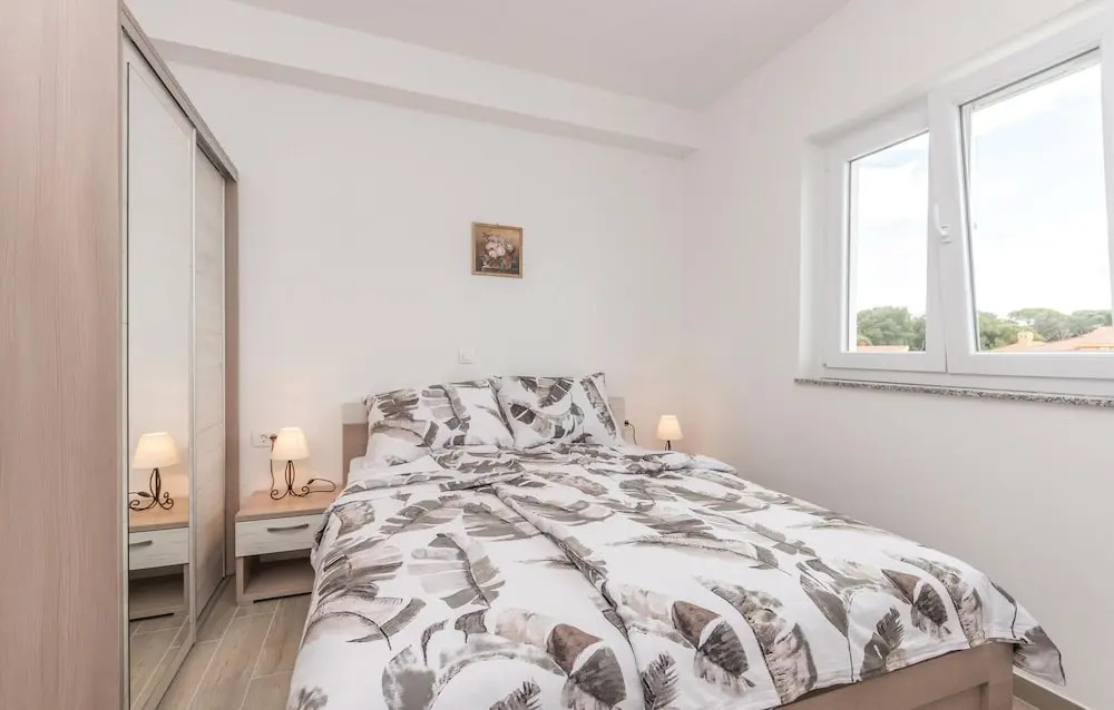 Beautiful Apartment in Biograd With 1 Bedrooms, Wifi and Outdoor Swimming Pool