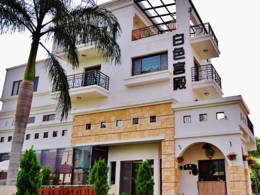 White Palace B&B